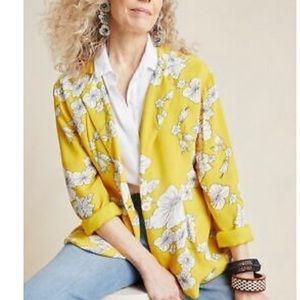 Yellow floral blazer! Beautiful piece!